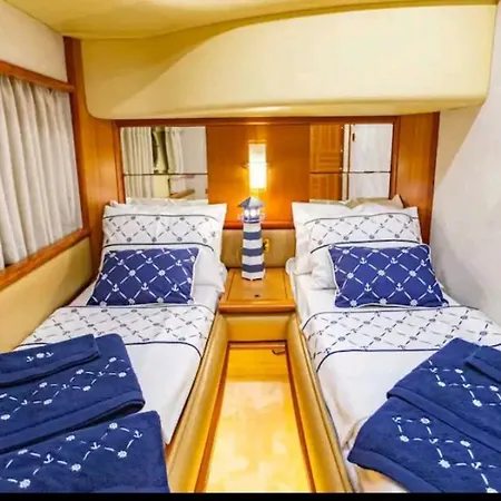 Ботель Vision Yatch Гёчек
